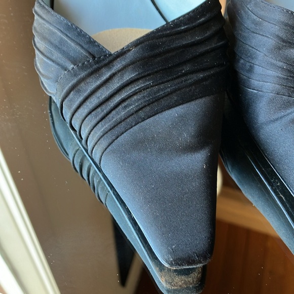 Satin heels - Picture 7 of 7